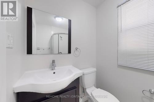 38 Cartier Crescent, Toronto, ON - Indoor Photo Showing Bathroom