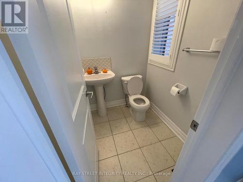 87 Thornlodge Drive, Georgina, ON - Indoor Photo Showing Bathroom