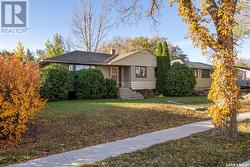 81 McNab CRESCENT  Regina, SK S4S 4B3