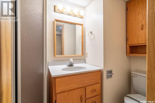 81 Mcnab Crescent, Regina, SK - Indoor Photo Showing Bathroom