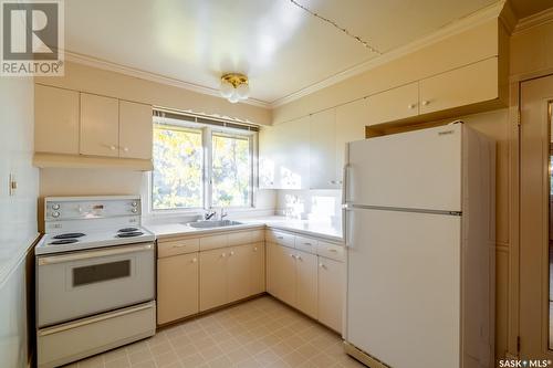 81 Mcnab Crescent, Regina, SK - Indoor Photo Showing Kitchen