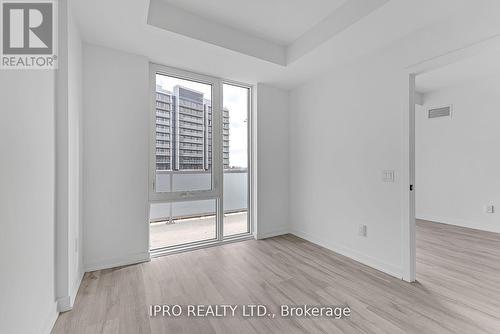 534 - 215 Lakeshore Road, Mississauga, ON - Indoor Photo Showing Other Room