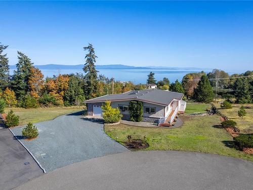 3021 Raymur Pl, Qualicum Beach, BC 