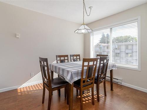 301-245 First St, Duncan, BC - Indoor Photo Showing Dining Room