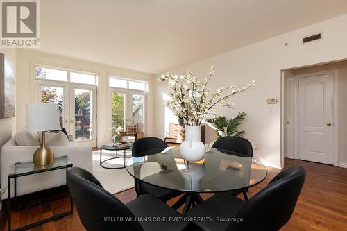 211 - 3531 Lake Shore Boulevard W, Toronto, ON - Indoor Photo Showing Dining Room