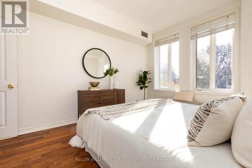 211 - 3531 Lake Shore Boulevard W, Toronto, ON - Indoor Photo Showing Bedroom