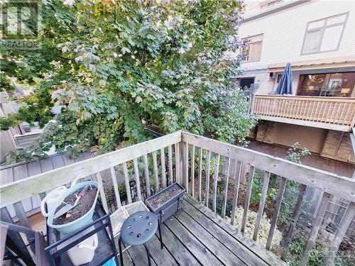 relaxing balcony - 9 Gilmour Street Unit#2, Ottawa, ON - Outdoor With Deck Patio Veranda