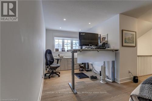 258 Ironwood Way, Georgian Bluffs, ON - Indoor Photo Showing Office