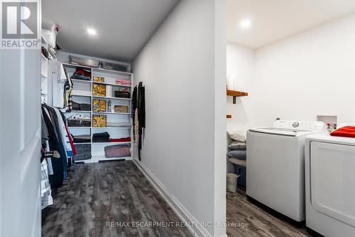 11417 Lakeshore Road, Wainfleet, ON - Indoor Photo Showing Laundry Room