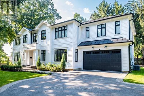 620 King Road, Burlington, ON - Outdoor With Facade