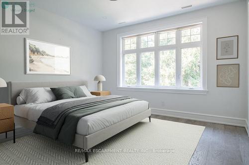 620 King Road, Burlington, ON - Indoor Photo Showing Bedroom