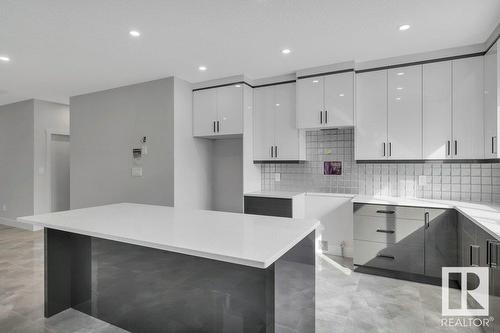 10219 151 St Nw, Edmonton, AB - Indoor Photo Showing Kitchen