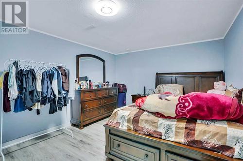 2490 Catalina Boulevard Ne, Calgary, AB - Indoor Photo Showing Bedroom