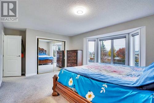 2490 Catalina Boulevard Ne, Calgary, AB - Indoor Photo Showing Bedroom