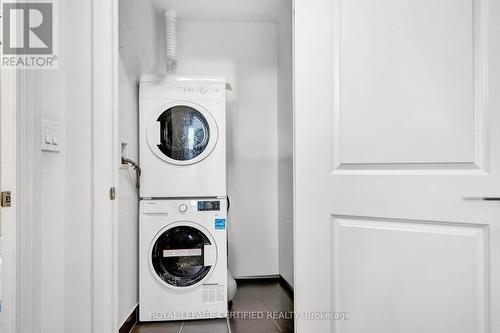 201 - 3600 Hwy 7, Vaughan, ON - Indoor Photo Showing Laundry Room