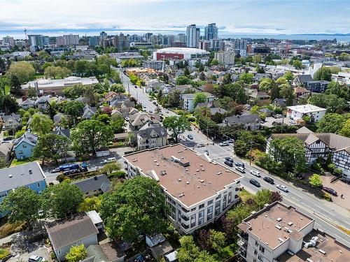 406-2511 Quadra St, Victoria, BC - Outdoor With View