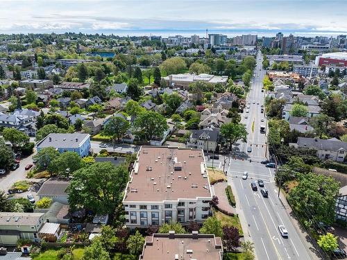 406-2511 Quadra St, Victoria, BC - Outdoor With View