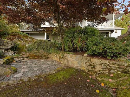 10999 Oriole Lane, North Saanich, BC 