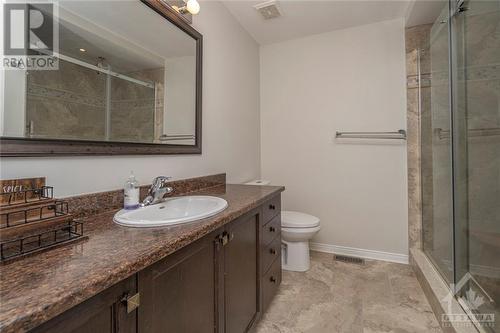 103 Osnabrook Private, Ottawa, ON - Indoor Photo Showing Bathroom