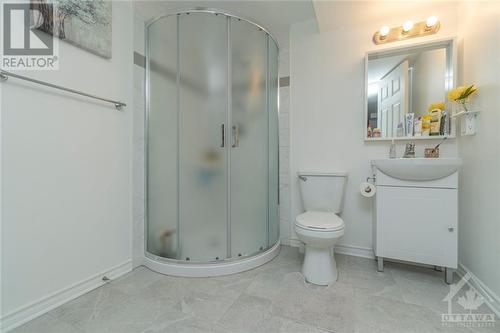 103 Osnabrook Private, Ottawa, ON - Indoor Photo Showing Bathroom