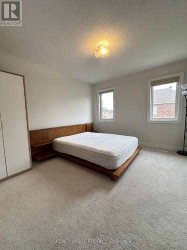 22 Carolina Rose Crescent, Markham, ON - Indoor Photo Showing Bedroom