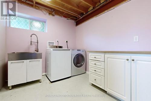 80 Moores Beach Road, Georgina, ON - Indoor Photo Showing Laundry Room