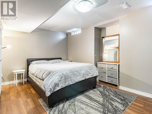 31 Donherb Crescent, Caledon, ON - Indoor Photo Showing Bedroom