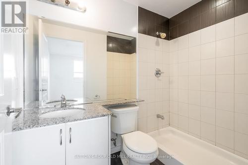 515 - 9245 Jane Street, Vaughan, ON - Indoor Photo Showing Bathroom