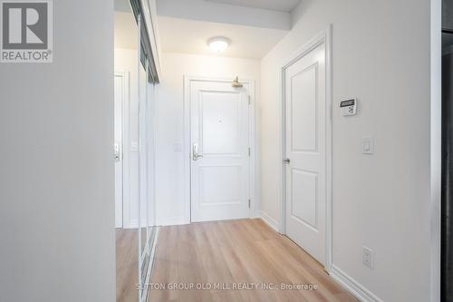 515 - 9245 Jane Street, Vaughan, ON - Indoor Photo Showing Other Room