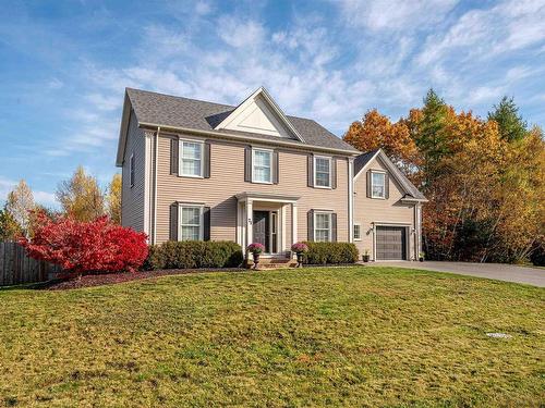 71 Halewood Drive, Falmouth, NS 