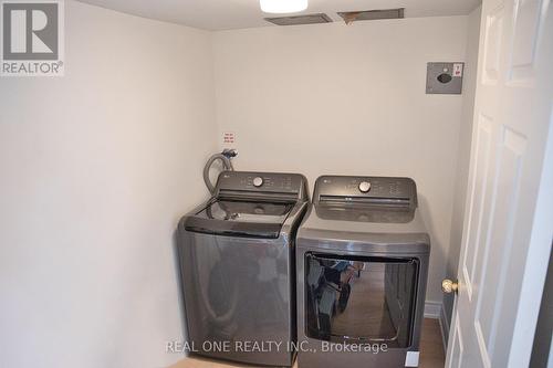 1103 - 175 Bamburgh Circle, Toronto, ON - Indoor Photo Showing Laundry Room