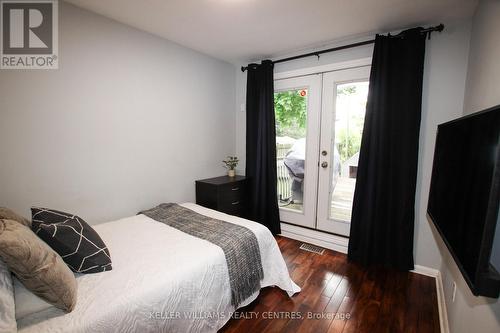 224 Axminster Drive, Richmond Hill, ON - Indoor Photo Showing Bedroom