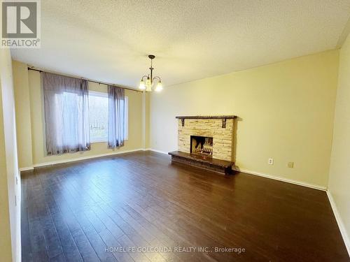 35 Tannery Creek Crescent, Aurora, ON - Indoor Photo Showing Other Room With Fireplace