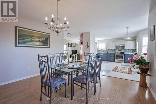 16 Wilson Crescent, Southgate, ON - Indoor Photo Showing Dining Room