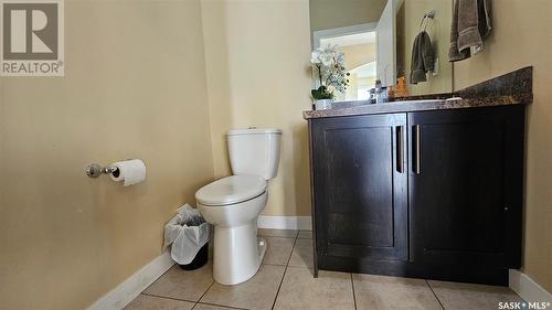 141 Valley Park Place, Swift Current, SK - Indoor Photo Showing Bathroom