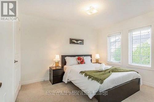 531 Stream Crescent, Oakville, ON - Indoor Photo Showing Bedroom