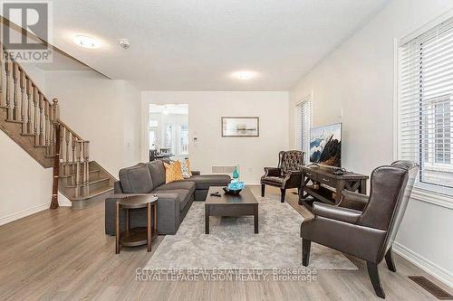 531 Stream Crescent, Oakville, ON - Indoor Photo Showing Living Room