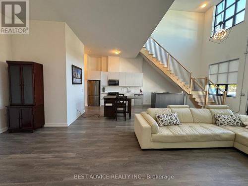 102 - 21 Matchedash Street S, Orillia, ON - Indoor Photo Showing Living Room