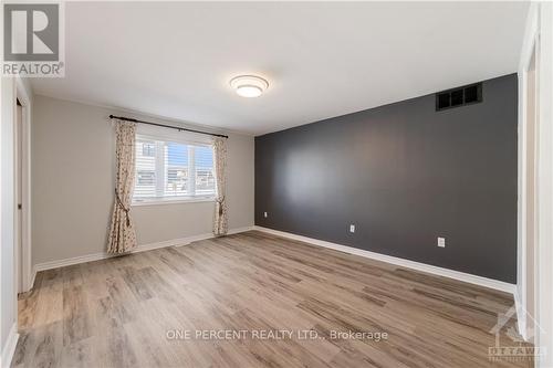 368 Zircon Street, Prescott And Russell, ON - Indoor Photo Showing Other Room