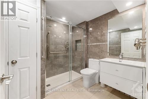 368 Zircon Street, Prescott And Russell, ON - Indoor Photo Showing Bathroom