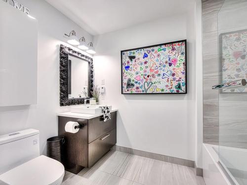 Bathroom - 205-8310 Boul. St-Laurent, Brossard, QC 