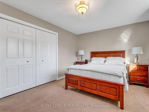 344 London Rd, Newmarket, ON - Indoor Photo Showing Bedroom