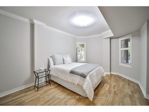 2230 Nightingale Way, Oakville, ON - Indoor Photo Showing Bedroom