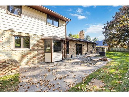 27 Metcalfe Drive, Sarnia, ON 