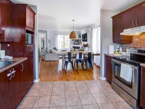 Cuisine - 66  - 66A Rue Des Tourterelles, Blainville, QC - Indoor Photo Showing Kitchen