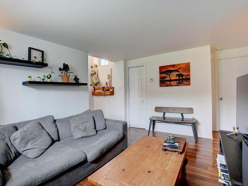 Salon - 66  - 66A Rue Des Tourterelles, Blainville, QC - Indoor Photo Showing Living Room