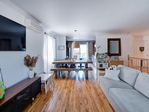 Vue d'ensemble - 66  - 66A Rue Des Tourterelles, Blainville, QC - Indoor Photo Showing Living Room