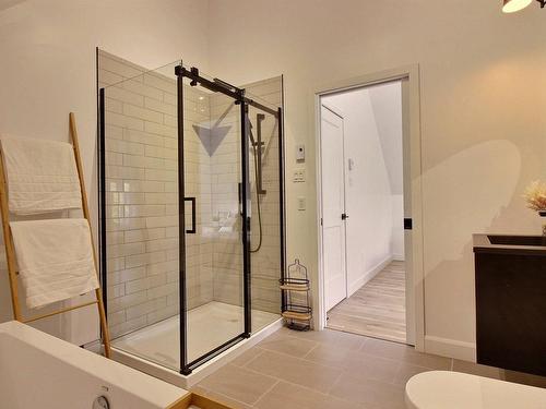 Salle de bains attenante Ã  la CCP - 3205 Rue De La Musarde, Wentworth-Nord, QC - Indoor Photo Showing Bathroom