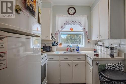 49 Quinton Avenue, Saint John, NB - Indoor Photo Showing Kitchen