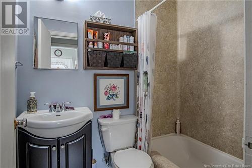 49 Quinton Avenue, Saint John, NB - Indoor Photo Showing Bathroom